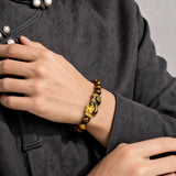 tiger-eye-color-shift-pixiu-bracelet-model-b-outfit-b-fashion-03