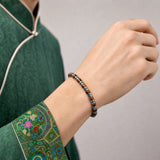 tiger-eye-disc-bracelet-focus-model-a-outfit-a-fashion-03