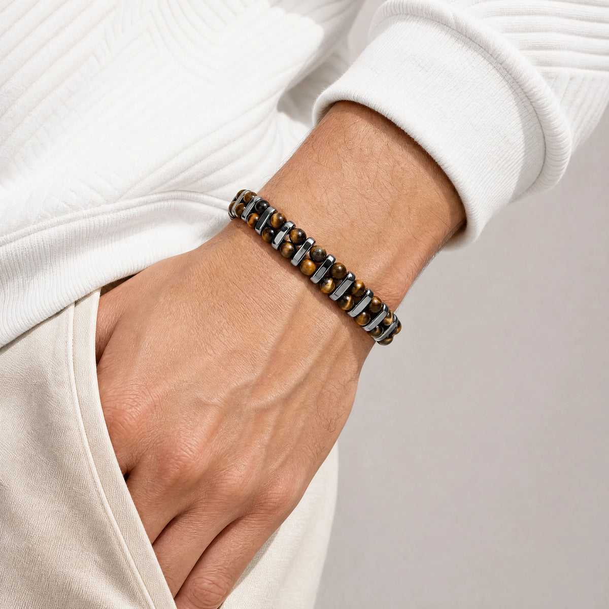 tiger-eye-double-row-woven-bracelet-model-a-outfit-a-fashion-01