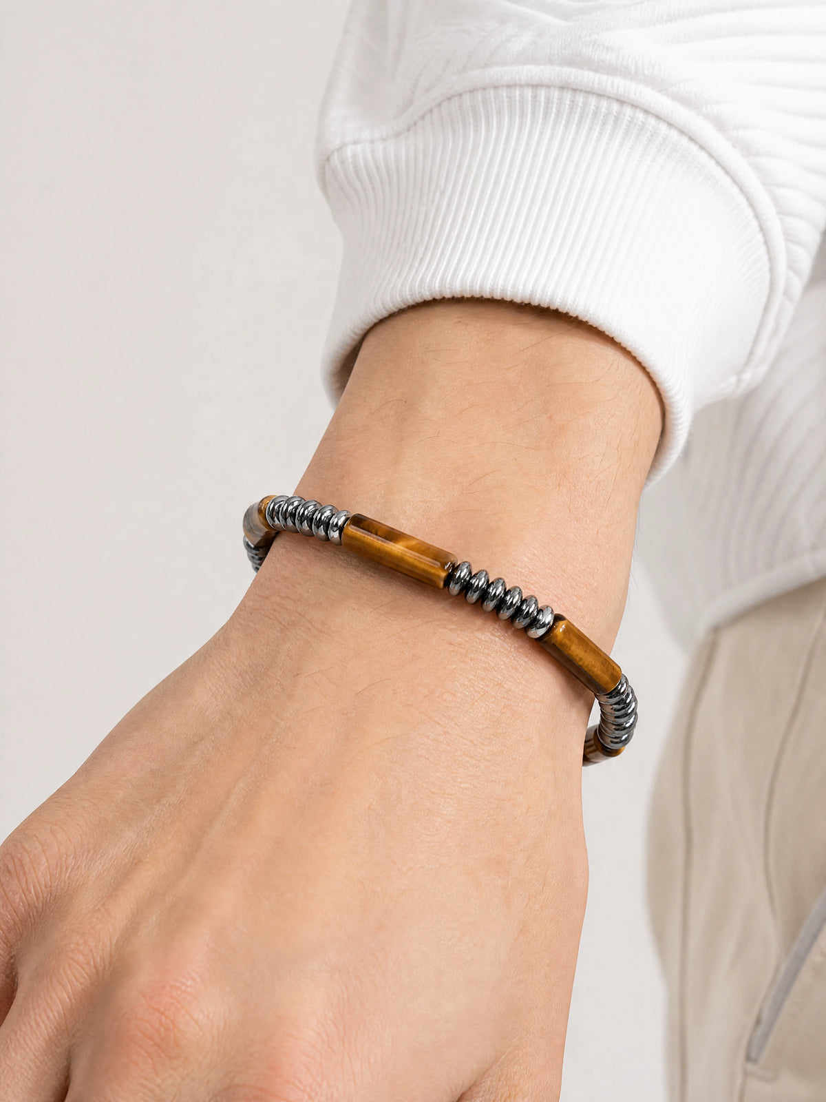tiger-eye-geometric-bracelet-strength-model-a-outfit-a-closeup-01