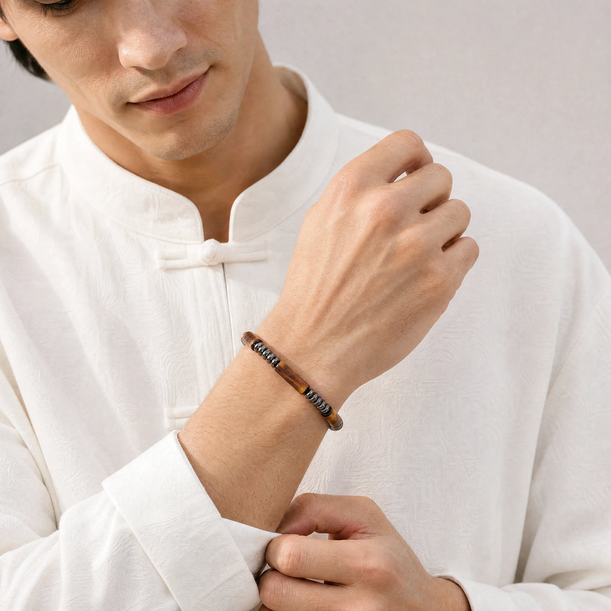 tiger-eye-geometric-bracelet-strength-model-b-outfit-b-fashion-01