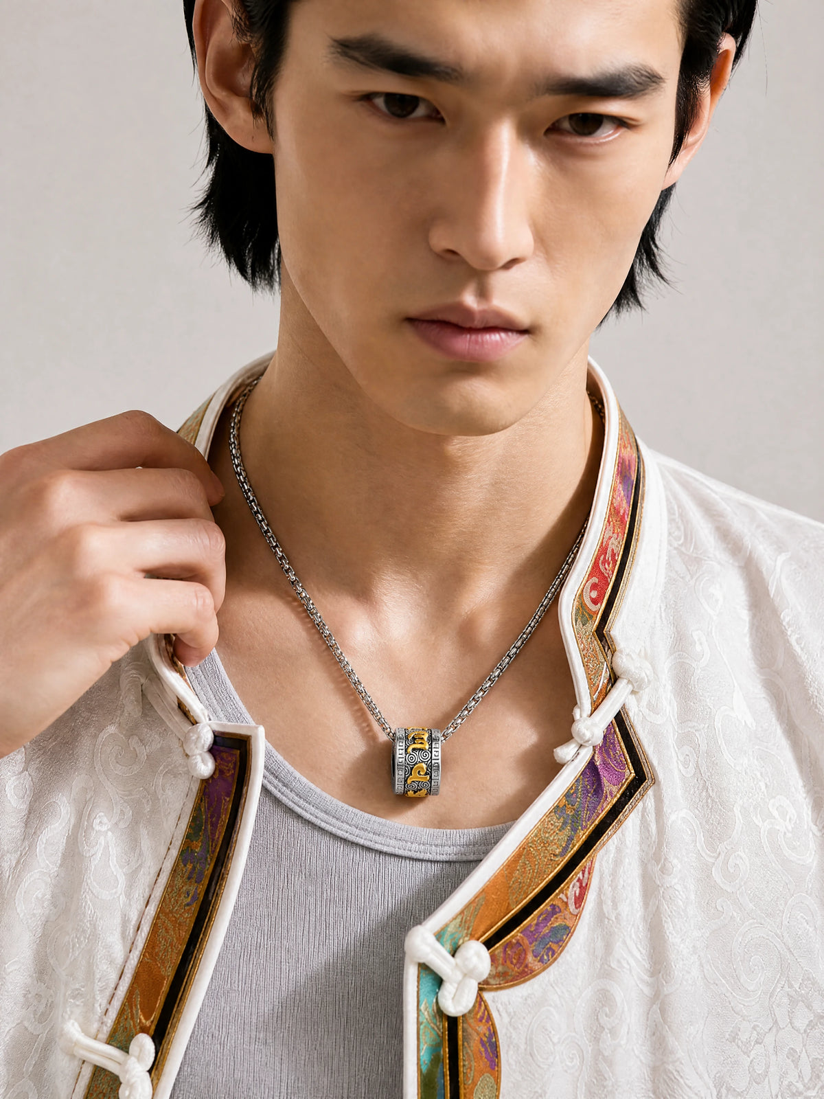 titanium-om-mani-padme-hum-necklace-model-a-outfit-a-fashion-03