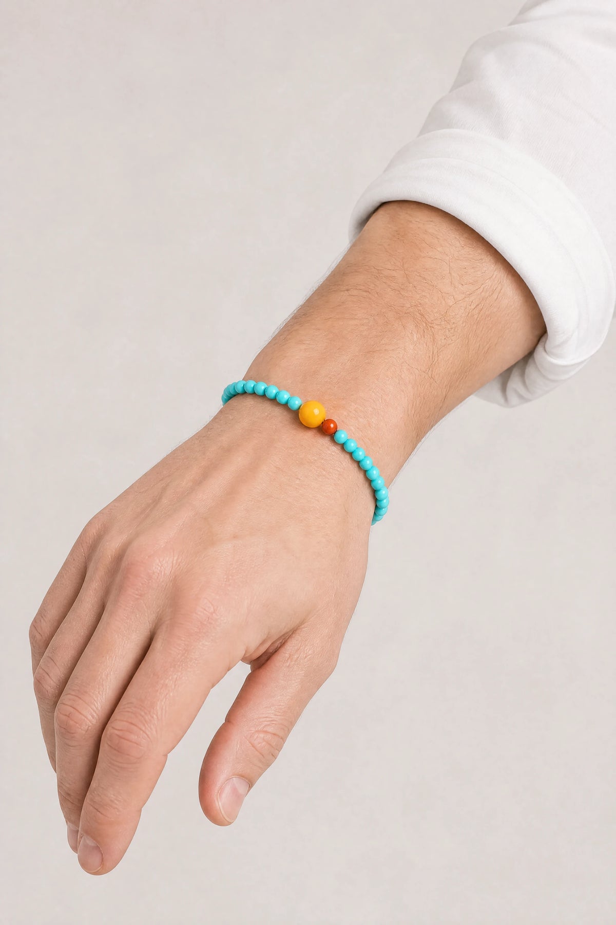 turquoise-3mm-bead-bracelet-model-a-outfit-a-fashion-01