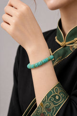 turquoise-heishi-bracelet-model-b-outfit-b-fashion-02