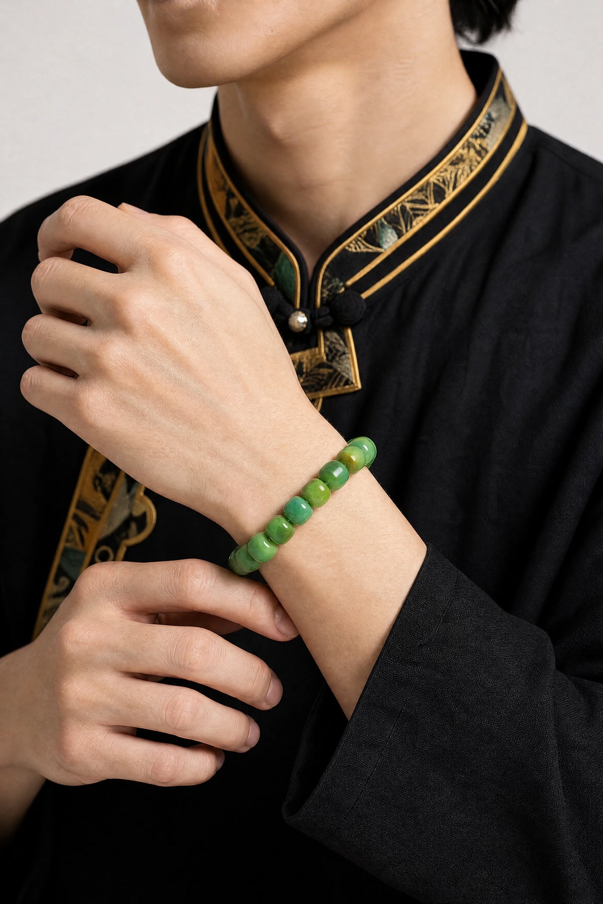 turquoise-landscape-bracelet-model-a-outfit-a-fashion-02