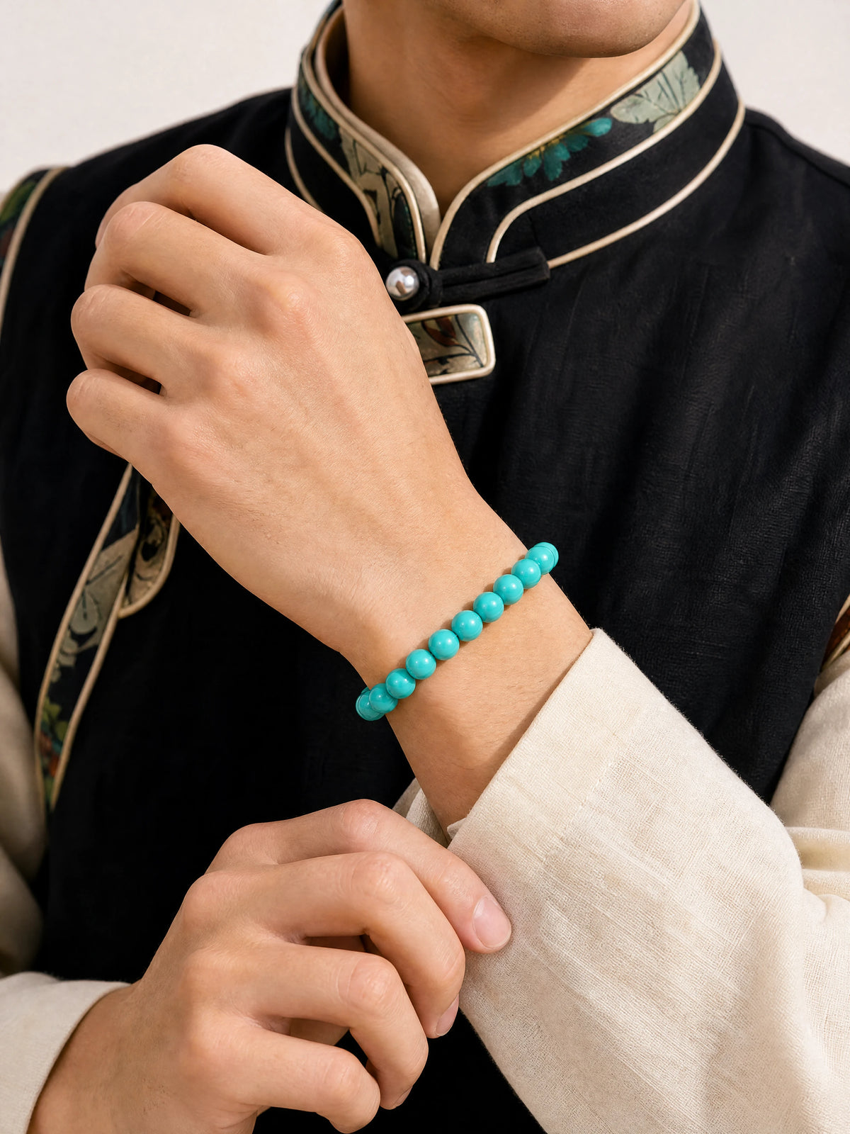 turquoise-round-bead-bracelet-protection-model-a-outfit-a-fashion-01