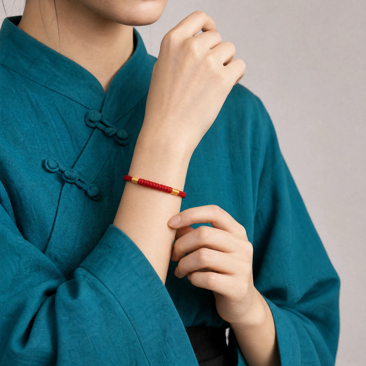 vajra-knot-red-cord-clasp-bracelet-model-b-outfit-b-fashion-02