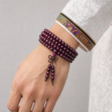 violet-sandalwood-mala-bracelet-model-a-outfit-a-closeup-01