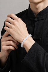 white-moonstone-bead-bracelet-model-a-outfit-a-fashion-01