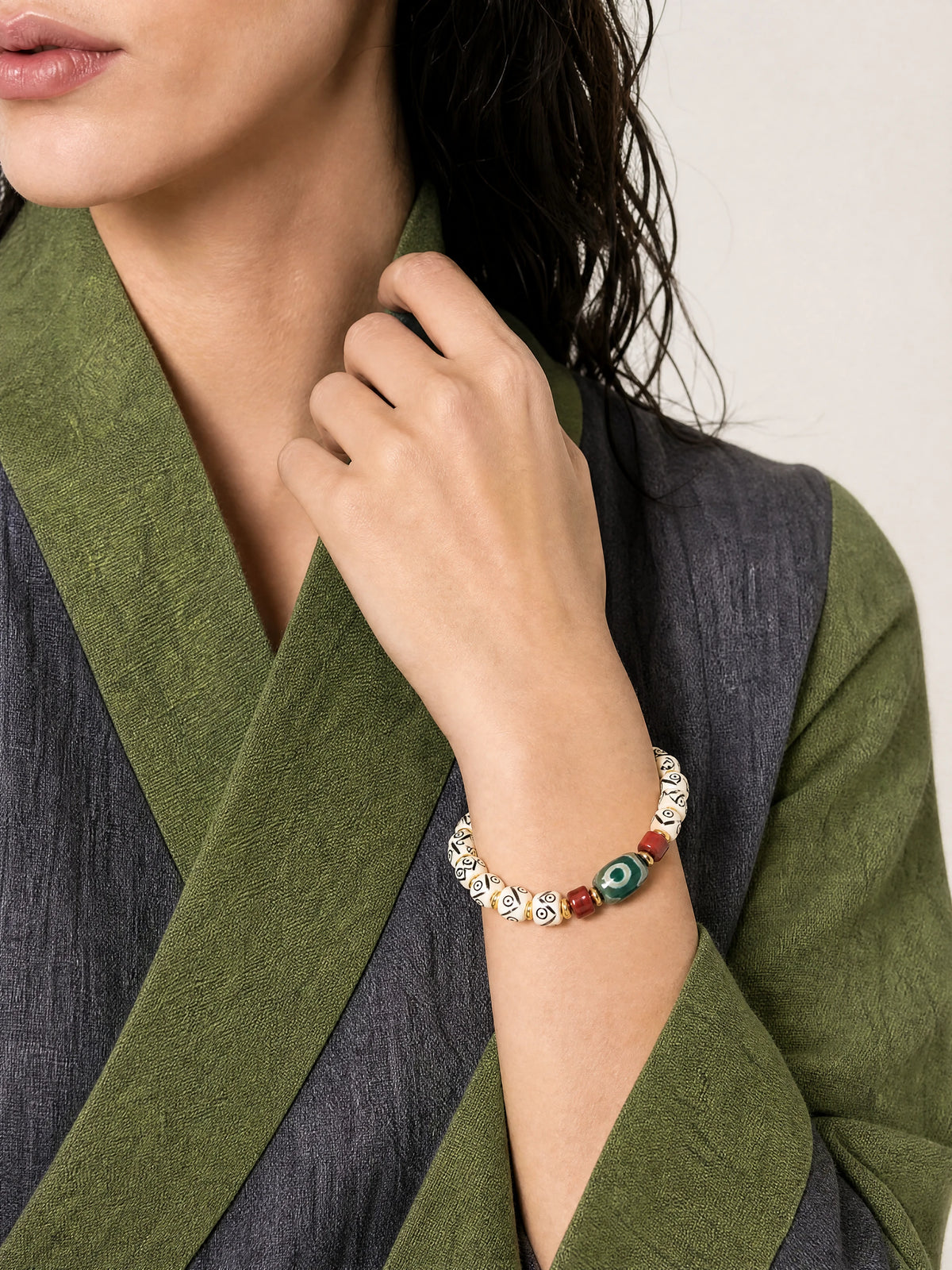 white-yak-bone-dzi-guardian-bracelet-model-b-outfit-b-fashion-02