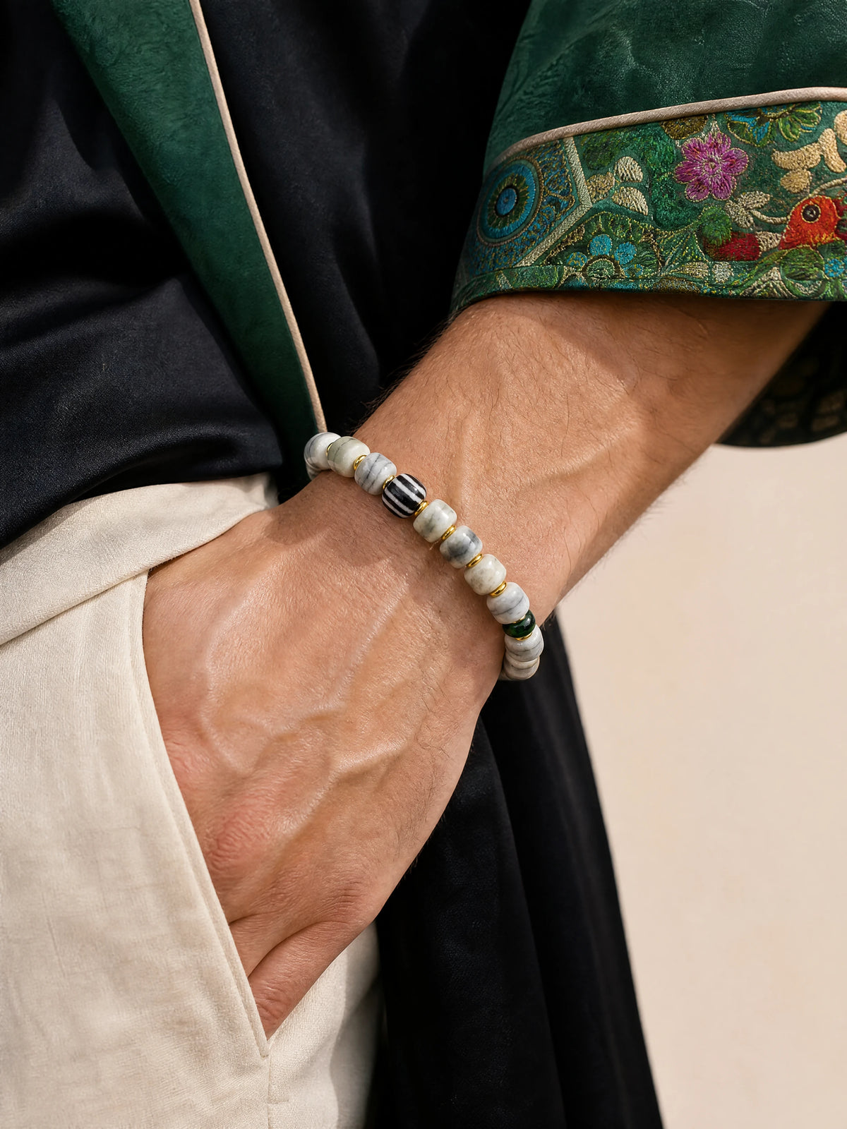white-yak-bone-tiger-tooth-dzi-bracelet-10mm-model-a-outfit-a-fashion-01