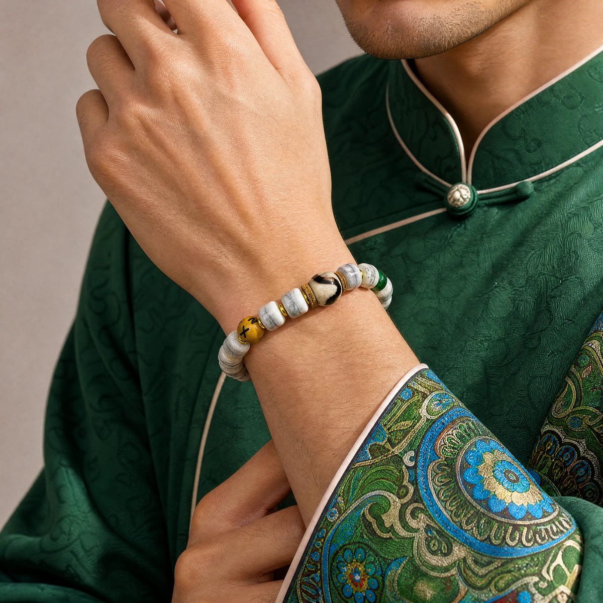 white-yak-bone-tiger-tooth-dzi-bracelet-10mm-model-a-outfit-a-fashion-02