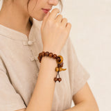 yak-bone-gourd-pendant-bracelet-model-b-outfit-b-fashion-02