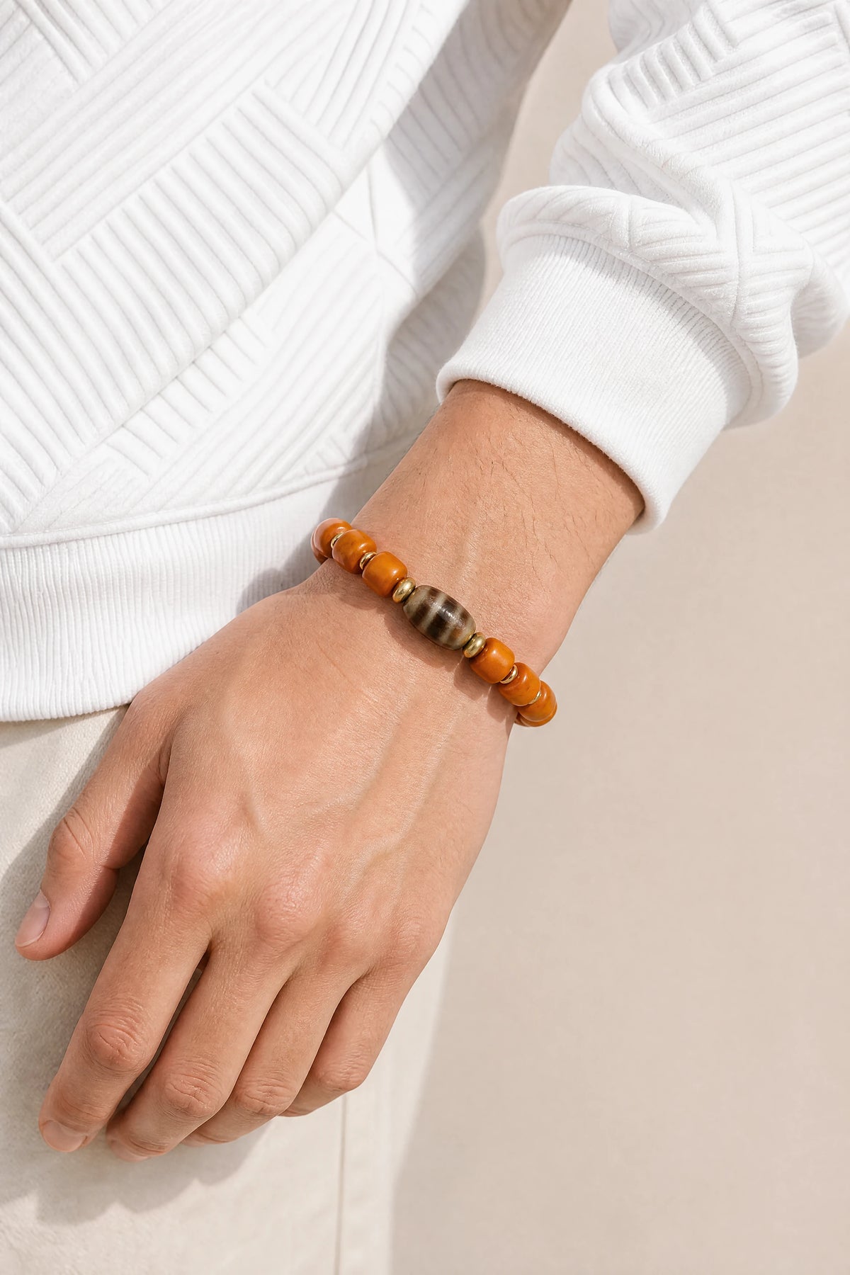 yak-bone-heaven-earth-dzi-bracelet-model-a-outfit-a-fashion-01