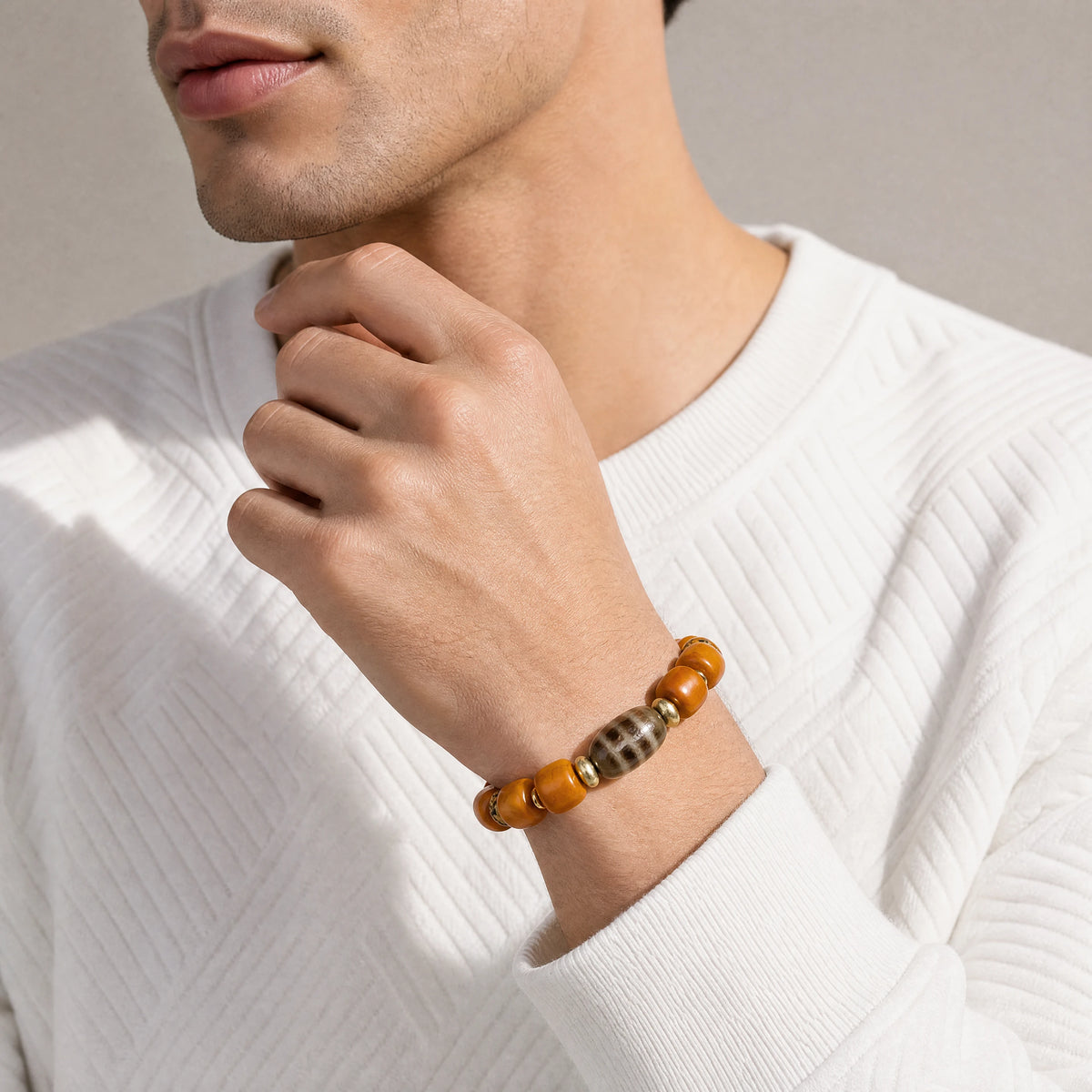 yak-bone-heaven-earth-dzi-bracelet-model-a-outfit-a-fashion-03