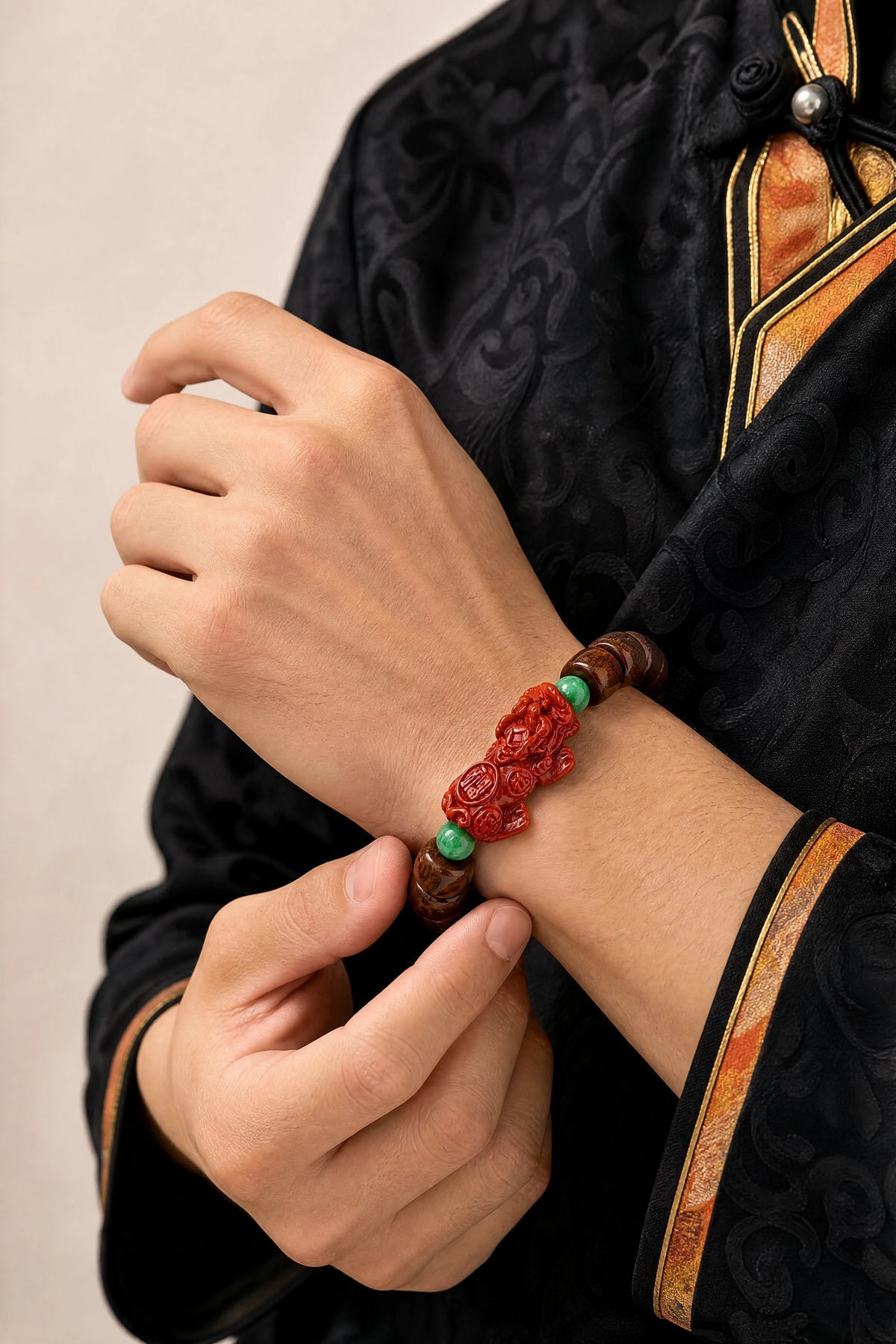 yak-bone-pixiu-spacer-bracelet-model-a-outfit-a-fashion-02