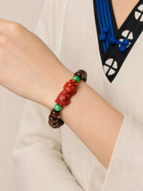 yak-bone-pixiu-spacer-bracelet-model-b-outfit-b-fashion-03
