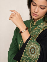 yak-bone-talisman-bracelet-model-b-outfit-b-fashion-03