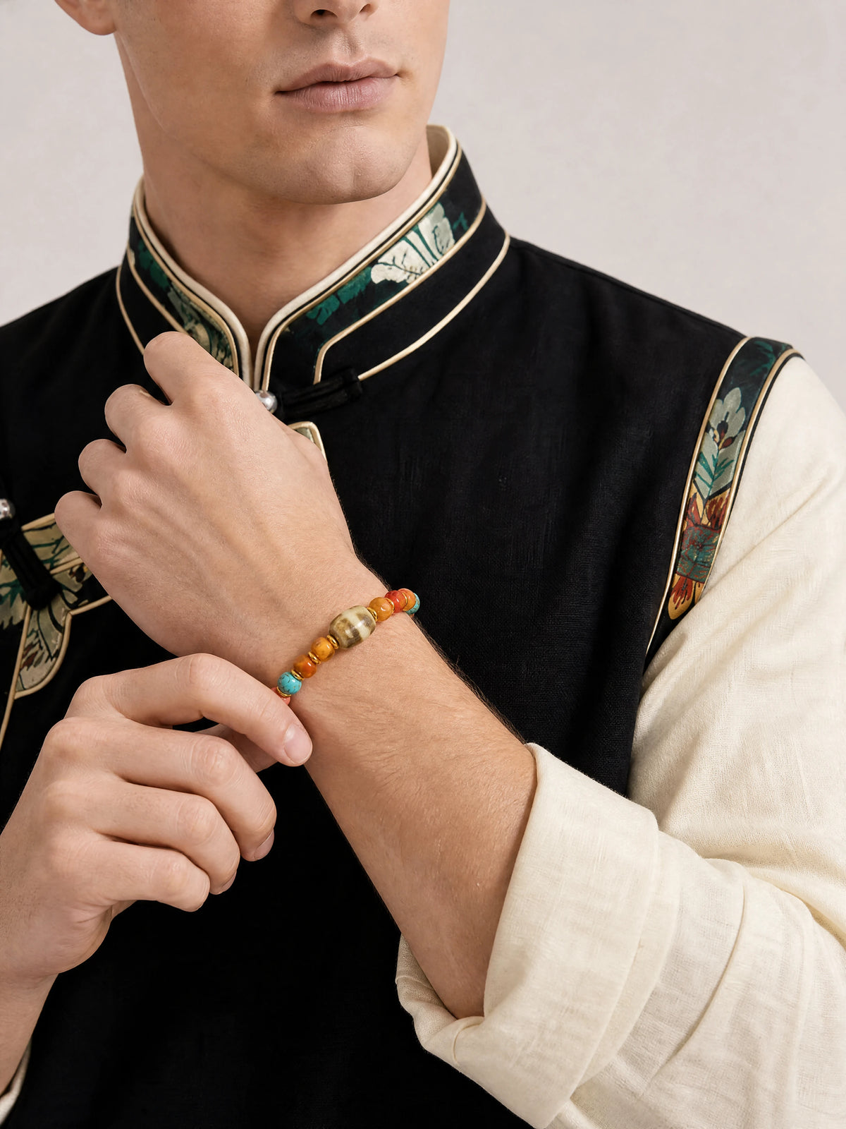 yak-bone-treasure-vase-dzi-bracelet-model-a-outfit-a-fashion-02