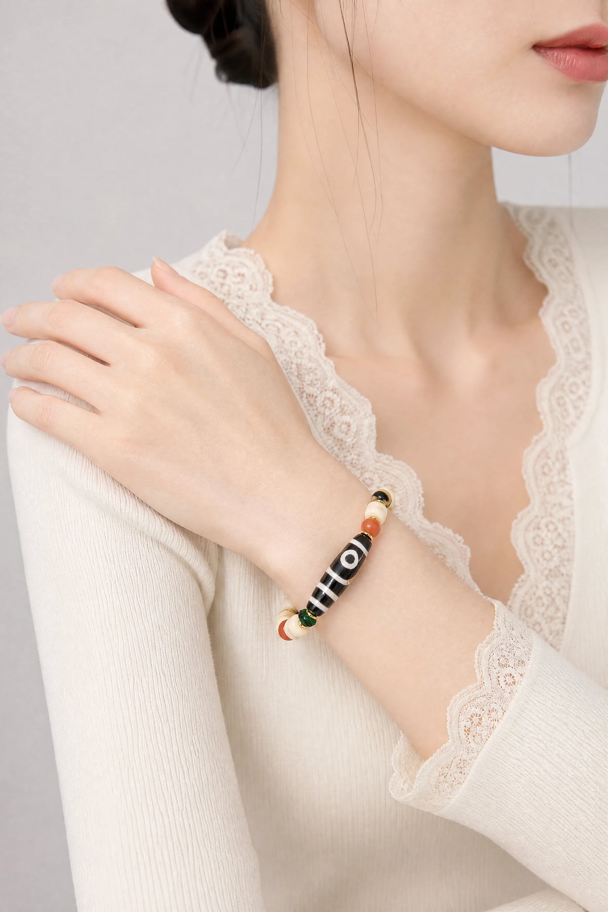 yak-bone-two-eye-dzi-bracelet-harmony-model-b-outfit-b-fashion-01