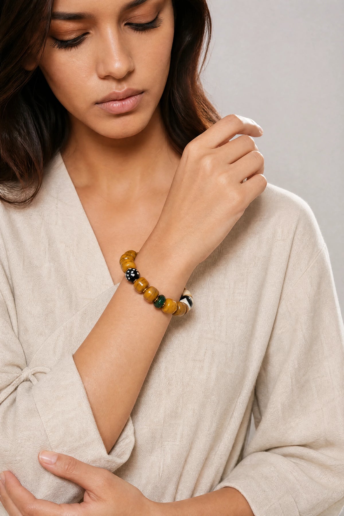 yellow-yak-bone-tiger-tooth-dzi-bracelet-12mm-model-b-outfit-b-fashion-01
